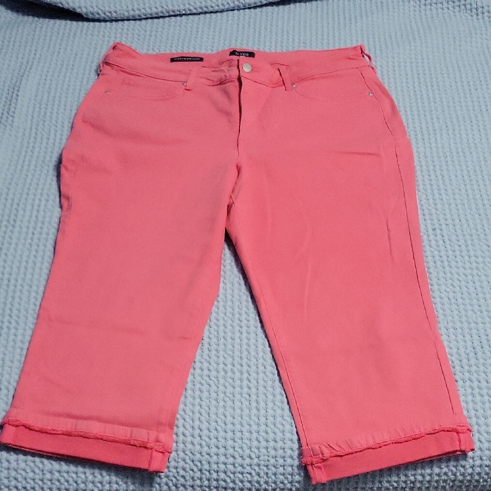NYDJ Pink Marilyn Cropped Cuffed Pants Size 16